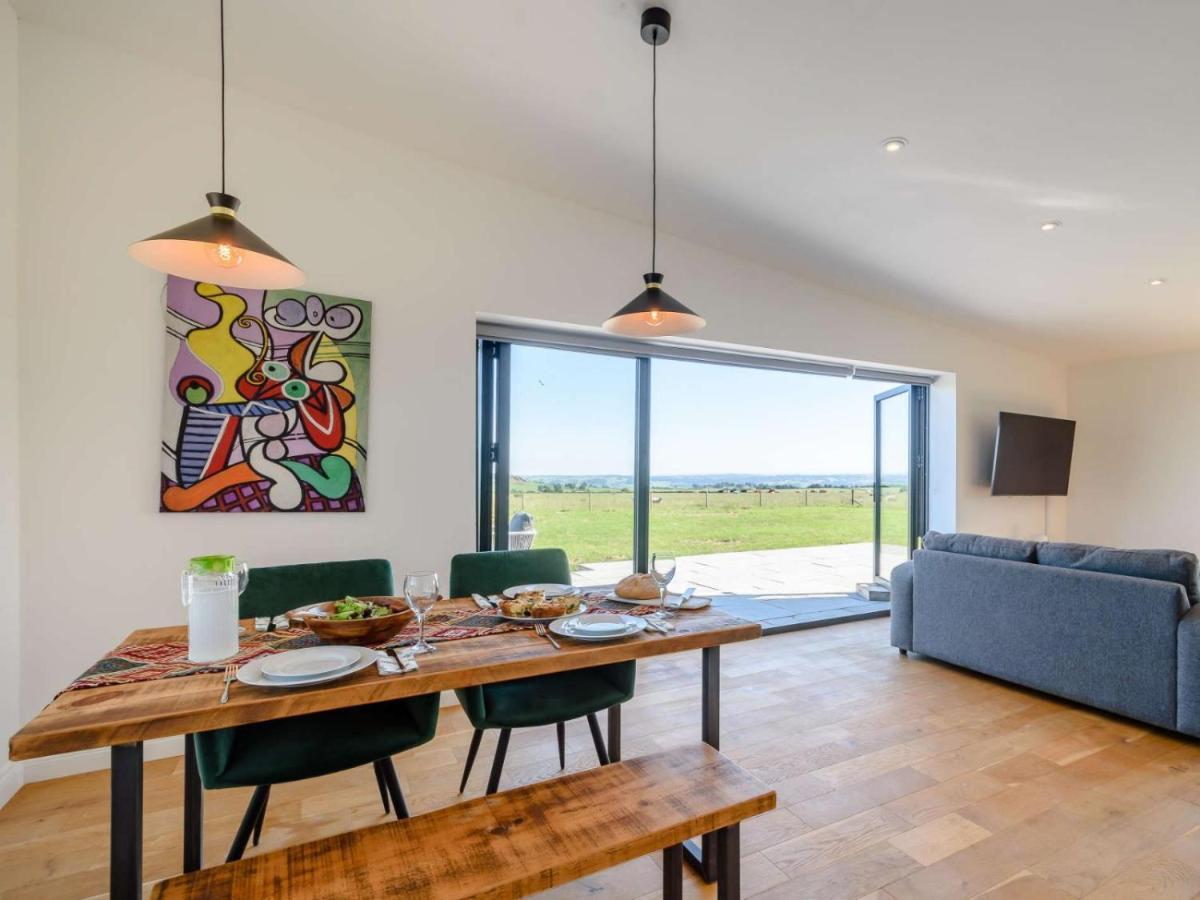 2-Bed Modern Bungalow - Outstanding Country Views 해러게이트 외부 사진